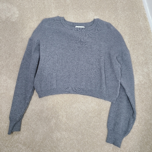 L. A. Hearts Cropped Crew Neck Sweater Size Medium - Picture 4 of 9